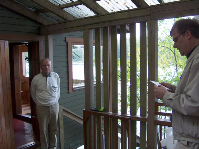 <Jyrki Rajala pit�m�ss� onnittelupuhetta>